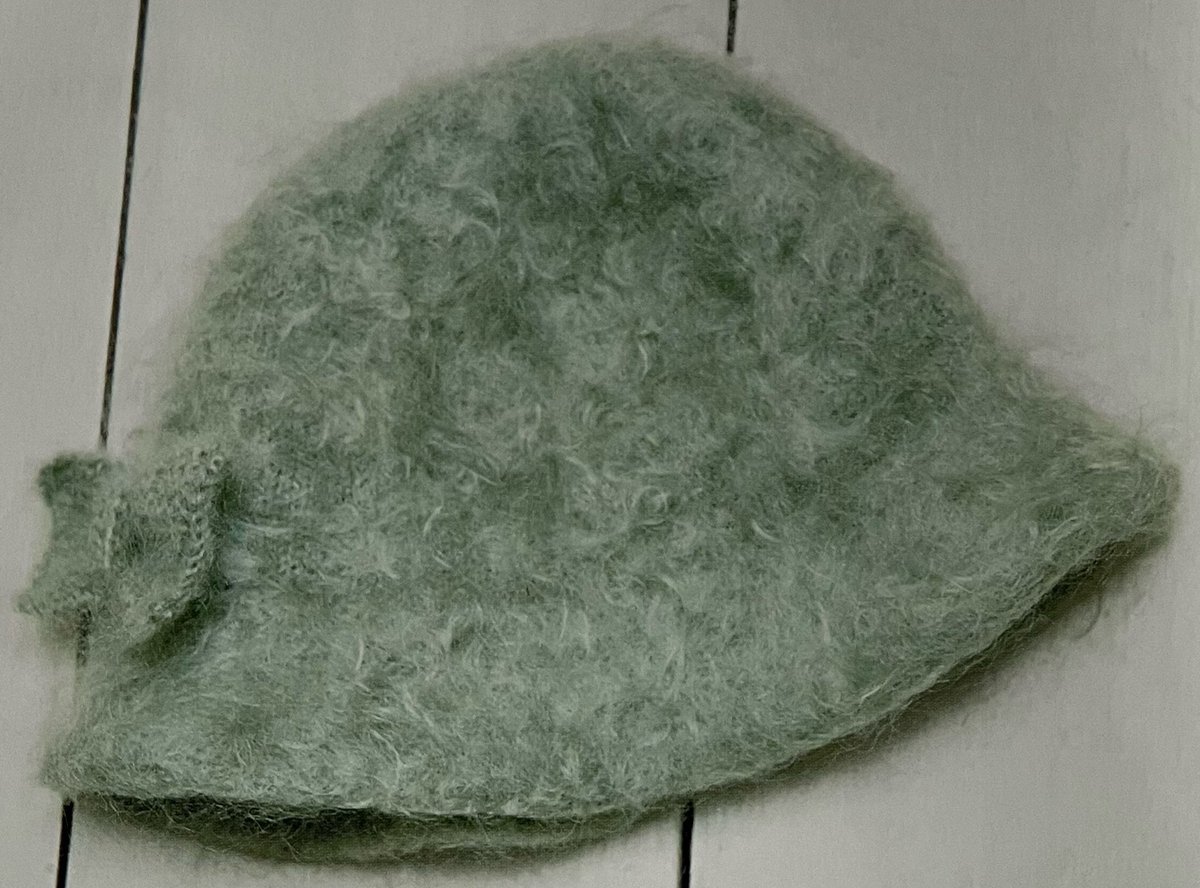 DDCrochetDesign's tweet photo. Excited to share this item from my #etsy shop: Knitted felted Cloche Bucket Style Hat Knitting Pattern PDF Instant Download #homeimprovement #clochehat #knittedhat #buckethat #yarnhat #knittingpattern #knits #knitter #yarn https://t.co/3kvQfhXDUZ https://t.co/WxoTGOgo3B