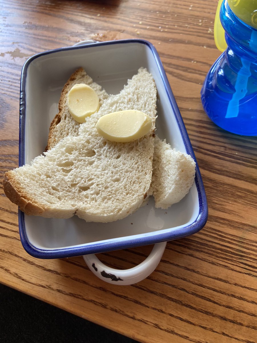 chadclarke1990's tweet photo. Just in the greene king pub, the spice island in Portsmouth for my sons 1st birthday. He became restless so I asked the barmaid for a slice of bread for him and they charged me £1.69!
In these times that is disgusting! Couldn’t even spread it! https://t.co/olrZtEh846