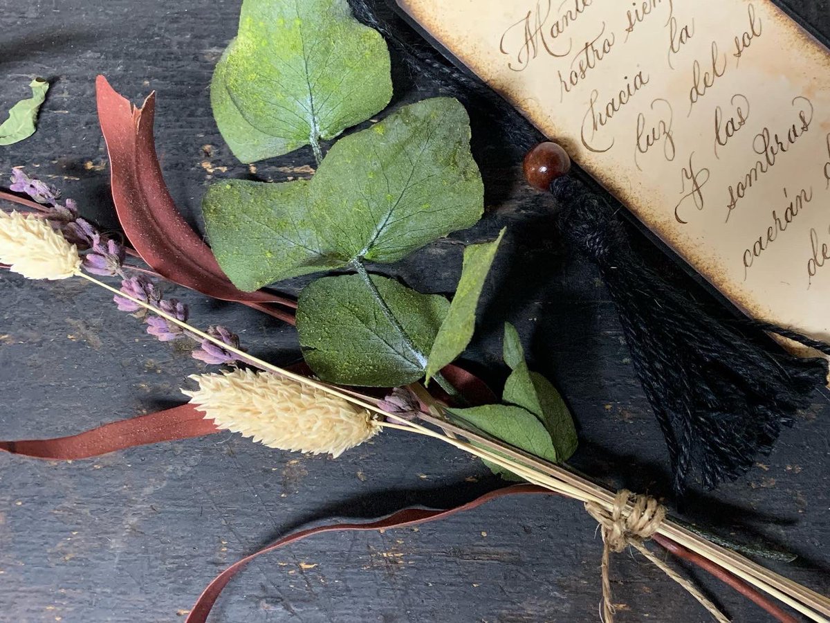 lalusquis's tweet photo. Marcapáginas en papel acuarela caligrafiado a mano. Personalizado.
#feitoconagarimo ❤️ https://t.co/DiZ28GcEeH