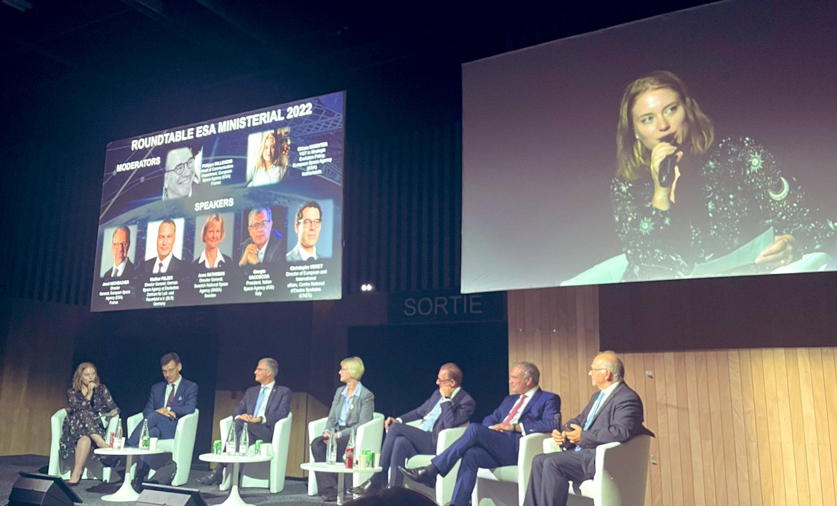 Great to see new <a href="/esa/">European Space Agency</a> YGT, <a href="/chiaramoenter/">Chiara Moenter</a>, moderating today’s <a href="/iafastro/">IAF</a> panel on preparations for CM22! #IAC2022