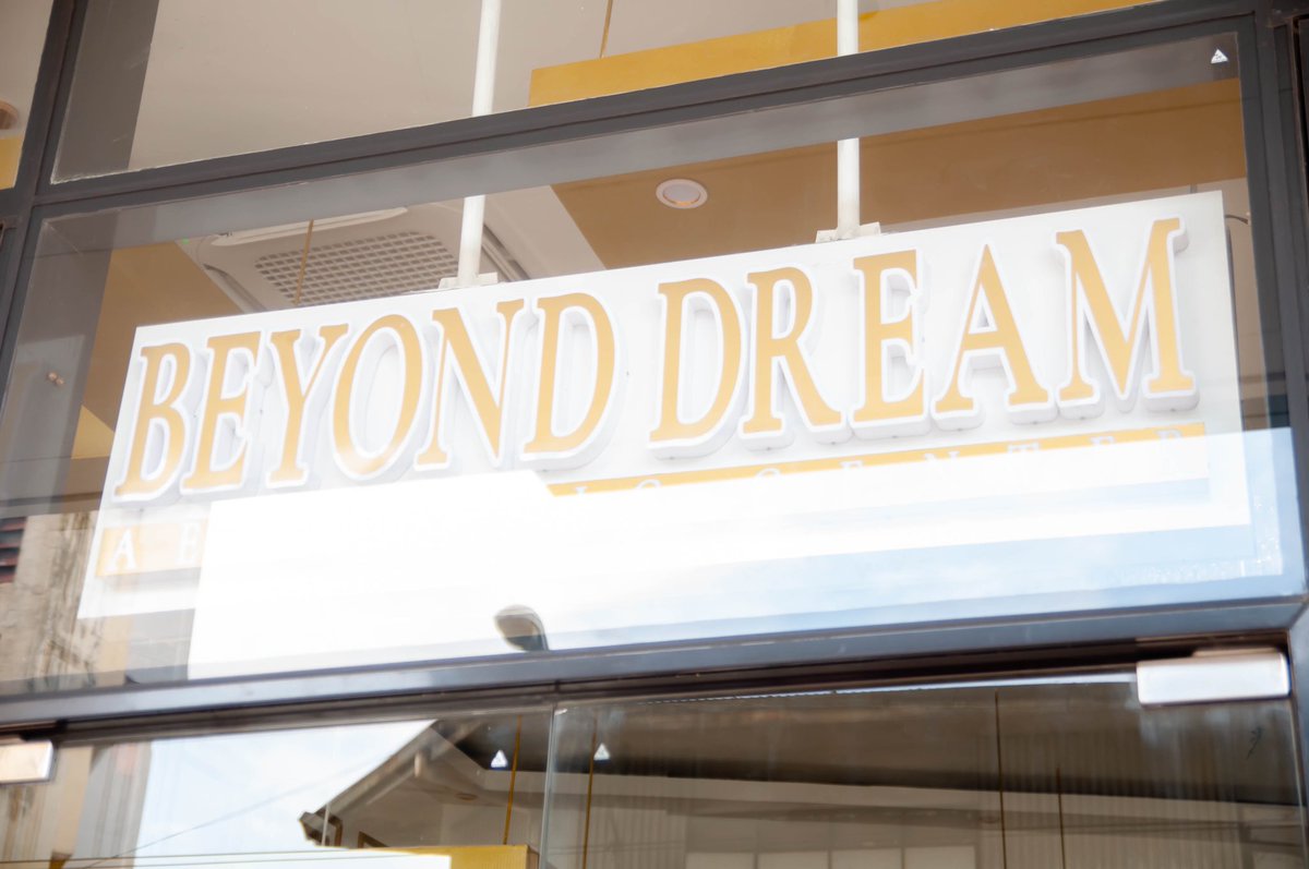 ItsSamDzn's tweet photo. 1/5 Grand Opening!🦋🥰🙏🏻✨
(Sept 17, 2022 Saturday) 

#ToGodBeTheGlory #BeyondDreamAestheticCenter https://t.co/uKOV1hTPJF