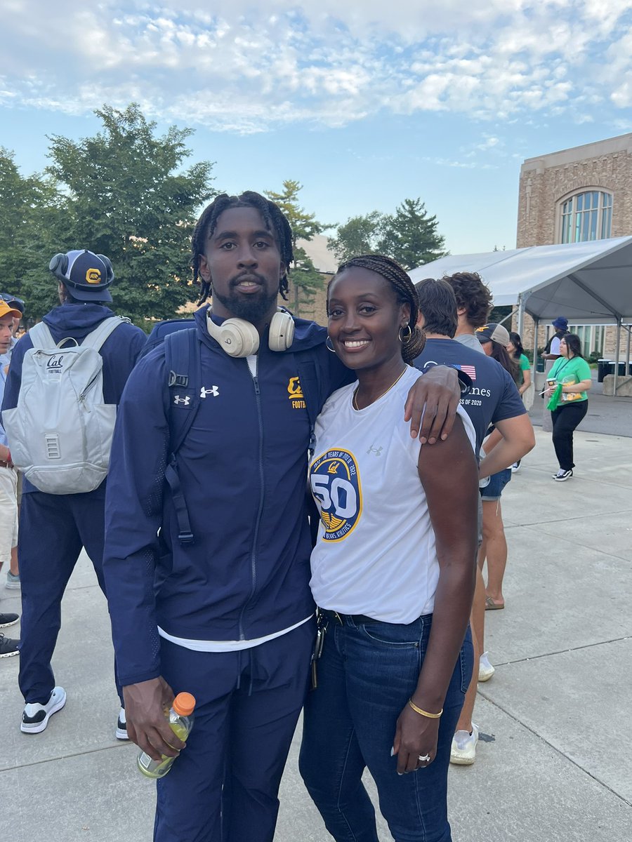 steplm3's tweet photo. Happy Birthday 🥳🎉@Raymoney333 I got the gift on your birthday. Seeing you🥰 #proudmomma https://t.co/Q8vOlnDSqw