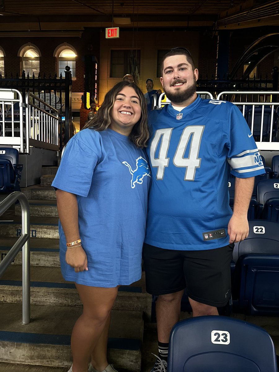 sierarc's tweet photo. #OnePride https://t.co/Jh5DhKHIzc
