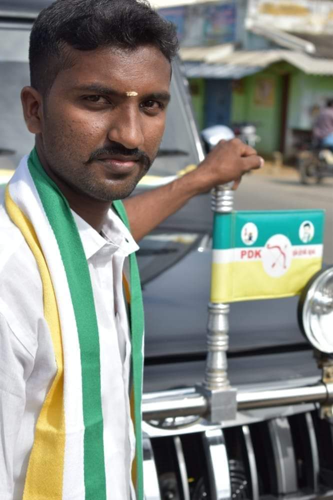 Gounder_KONKU's tweet photo. #operationkongu 
அனைத்து சமுதாய மக்களுக்கும் அனைத்தும் கிடைக்க வேண்டும் என போராடும் கொங்கு தளபதி் @KSRAJGOUNDERPDK அவர்களுக்கு உரிய பிரதிநிதித்துவம் வழங்க வேண்டுகிறோம்..
@mkstalin @CMOTamilnadu @udhaystalin  @vsenthilbalaji @arivalayam @_PDKOfficial_ @KSRajgounderPDK
@polimernews https://t.co/gZrCBJuqZS