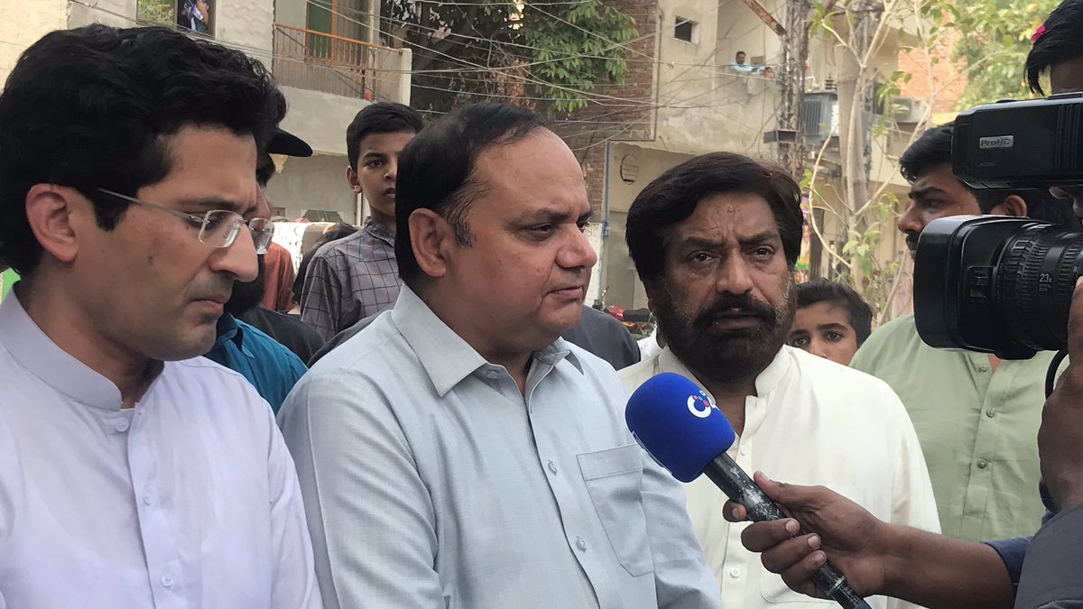 RamzanBhatiPMLN's tweet photo. رکن صوبائی اسمبلی رمضان صدیق بھٹی نے اپنے حلقہ میں کرکٹ ٹورنامنٹ میں بطور مہمانِ خصوصی شرکت کی
جیتنے والی ٹیم میں انعامات ، ٹرافیاں تقسیم کی اور نیک خواہشات کا اظہار
#RamzanSiddiqueBhatti #MPA #PP166 #PMLN https://t.co/UUG0oCH831