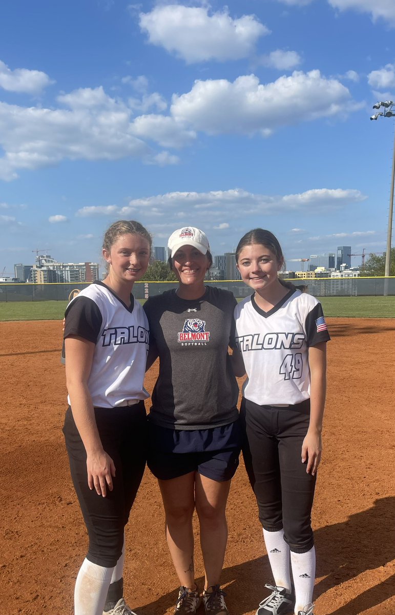 HaileeJones_15's tweet photo. I had a great time yesterday at the Belmont Softball Prospects Camp! Can’t wait to apply what the awesome coaching staff taught me. @BelmontSoftball @LauraMatthews12 @ShannonPlese @k_haynes9 @FastpitchTalons @SBRRetweets @TopPreps @TAProfileAPP @ExtraInningSB @EliteSoftballR1 https://t.co/V3DLH9ymdu