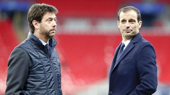 BI_1897's tweet photo. The two men responsible for the current state of this club! https://t.co/gi8HIboSvB