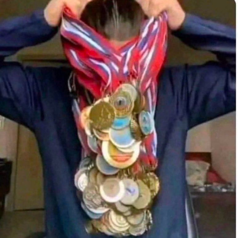 Dr_Meming's tweet photo. If complaining about my work was a sport https://t.co/4VCtMin1IN