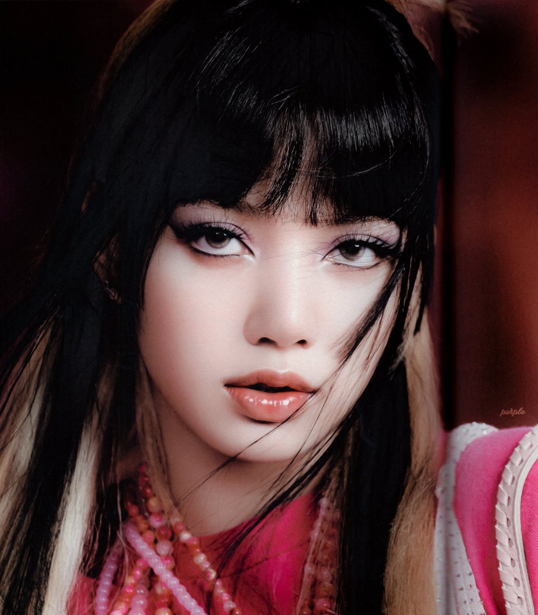 bkfor808's tweet photo. #LISA #리사 https://t.co/XJFqWEKinN