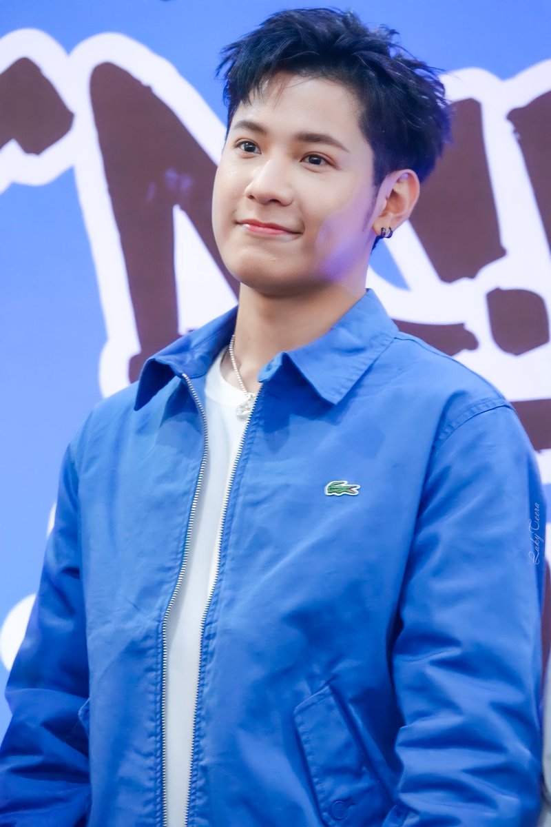 LAky2211's tweet photo. [220903] Singto Anywhere Anytime
#DEVYANYWHEREANYTIME 
#DevyxSingto
#SingtoPrachaya
#สมุนจ้าวป่า https://t.co/Cv8aUY5u4P