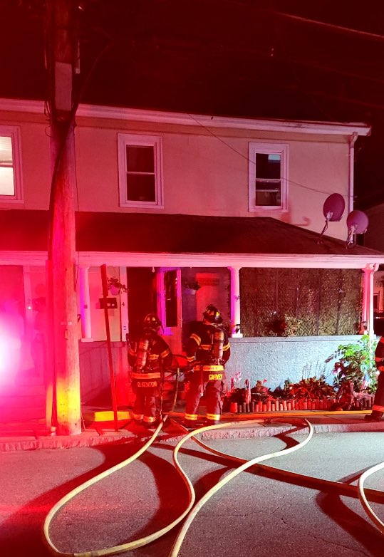 Metro Fire (@mafireems) on Twitter photo Fire scene photos of <a href="/Woburnfire971/">Woburn Fire IAFF 971</a> <a href="/WoburnFire/">Woburn Fire</a> this early mornings working fire at 4 Nichols St box 26 that was across Street from the Engine 2 North Woburn firehouse Fire scene photos of <a href="/Woburnfire971/">Woburn Fire IAFF 971</a> <a href="/WoburnFire/">Woburn Fire</a> this early mornings working fire at 4 Nichols St box 26 that was across Street from the Engine 2 North Woburn firehouse