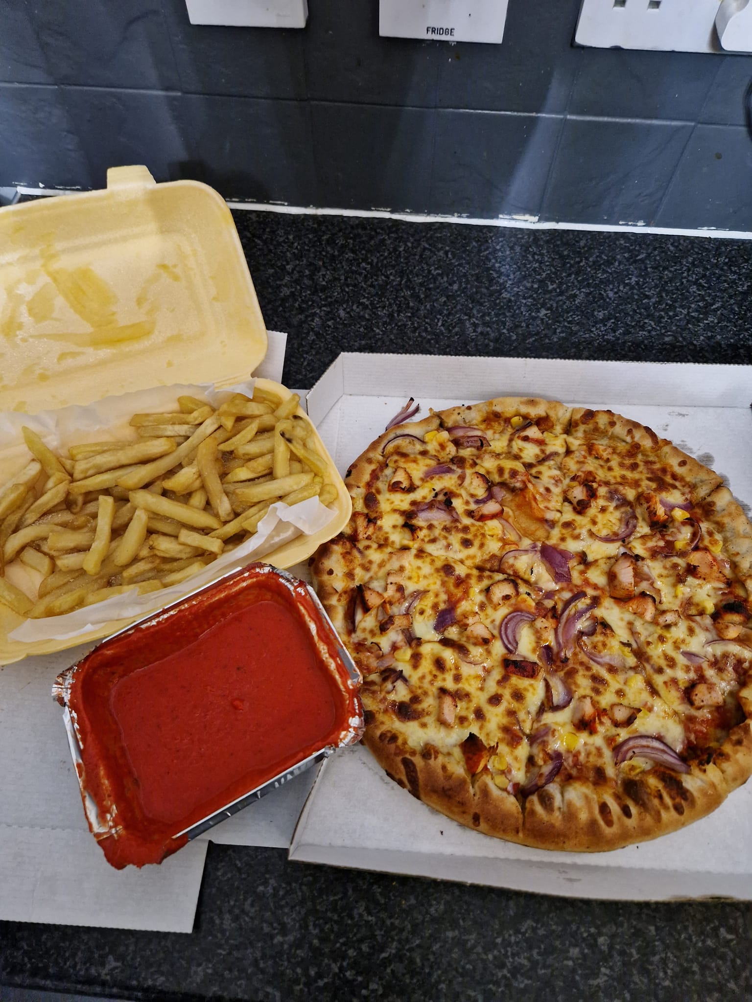 Rate My Takeaway on Twitter "Tandoori Chicken Pizza with Sheek Kebab