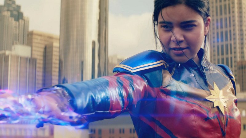 ctxt_es's tweet photo. ‼️NUEVO | Aránzazu Ferrero escribe en El @Ministerio_CTXT sobre la nueva serie de Disney 'Ms. Marvel'. 

✍🏻 "El relato en Ms. Marvel funciona en dos planos: hacia el espectador no musulmán y hacia el creyente." https://t.co/symMhgtVRl https://t.co/2uGWKGttsC