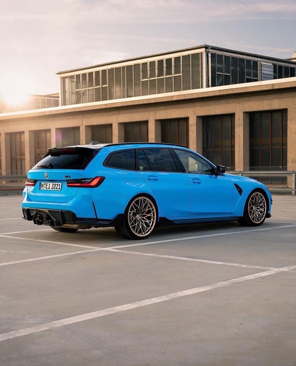 WorldWideCarsTM's tweet photo. BMW M3 Touring with M performance parts 🥶 https://t.co/2Y2lTZl6Al