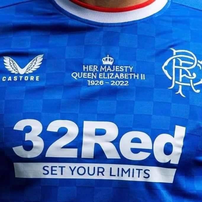 Rangers FC & Linfield FC tweet media