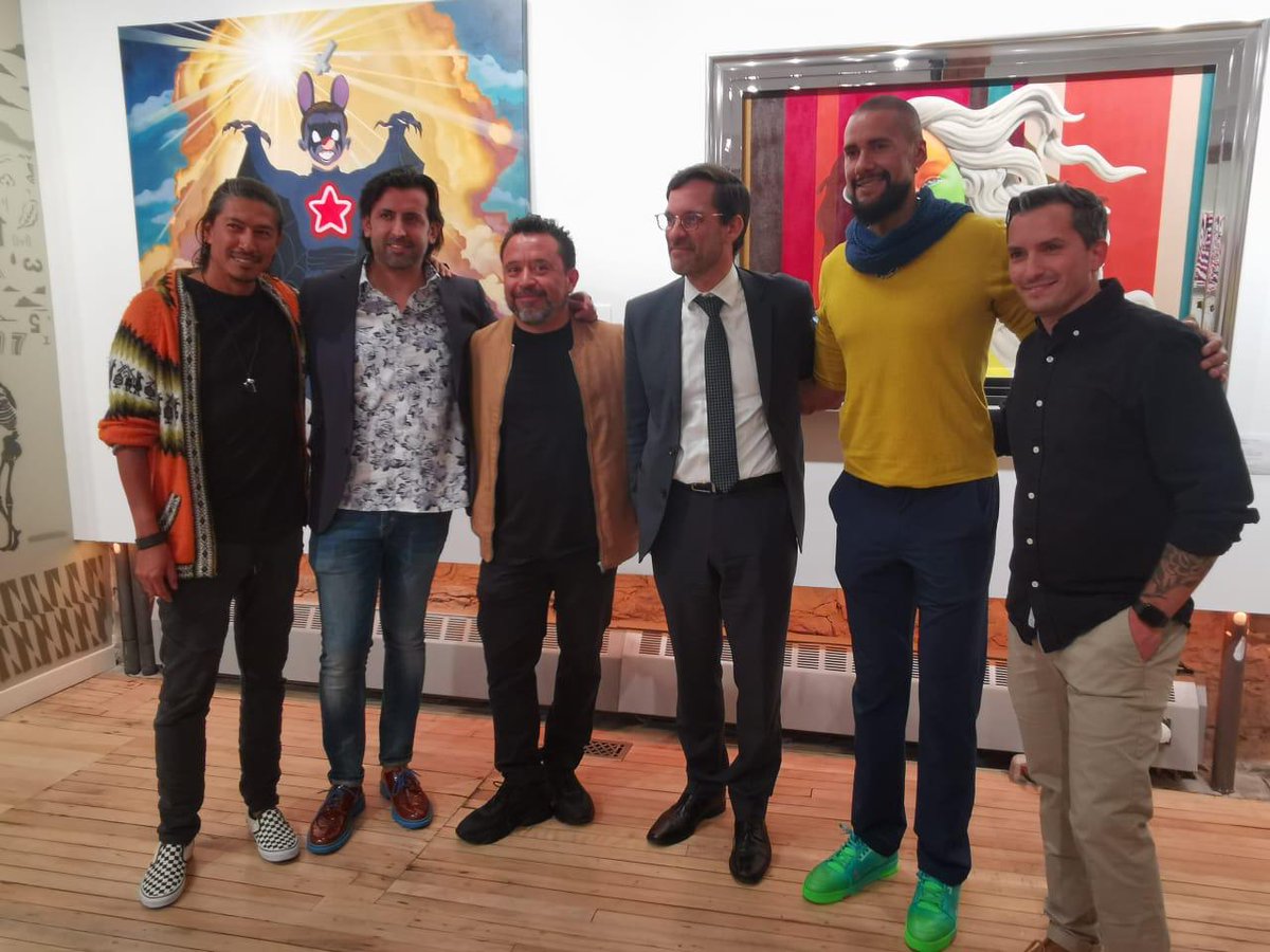 aestivill's tweet photo. Inauguración de la expo Desde el Sur/Com Amor” Arte Urbano en Station 16, una de las galerías de Street art más importantes con artistas mexicanos como Jacobo Roa, Rubén Carrasco, Eduardo Kobra, Olim, Iván Madrigal y Victor Castillo. Gracias Fernando Merino de Republik52. https://t.co/SxSdob1Aib