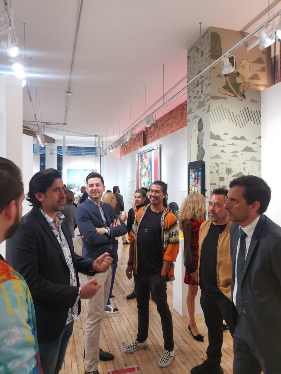 aestivill's tweet photo. Inauguración de la expo Desde el Sur/Com Amor” Arte Urbano en Station 16, una de las galerías de Street art más importantes con artistas mexicanos como Jacobo Roa, Rubén Carrasco, Eduardo Kobra, Olim, Iván Madrigal y Victor Castillo. Gracias Fernando Merino de Republik52. https://t.co/SxSdob1Aib