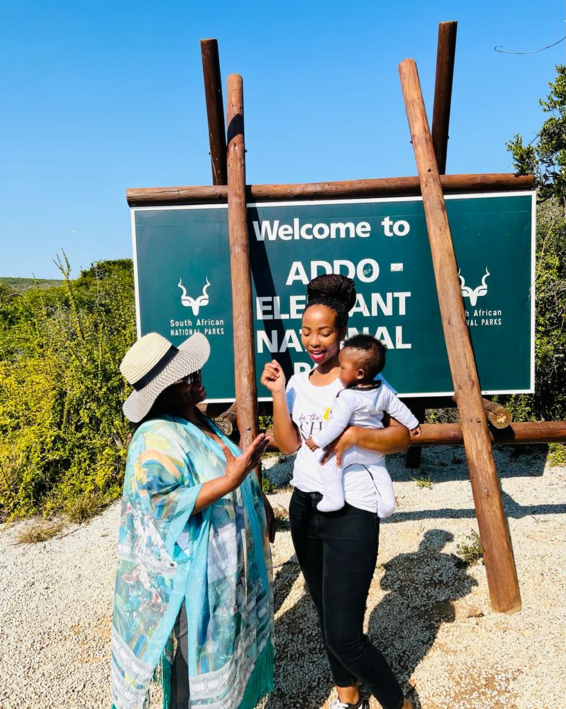 SandaMazitsh's tweet photo. Had so much fun with the fam @SANParksAENP π during #SANParksWeek #LiveYourWild #OthersWillFollow @SANParks https://t.co/H4z0VHm06H
