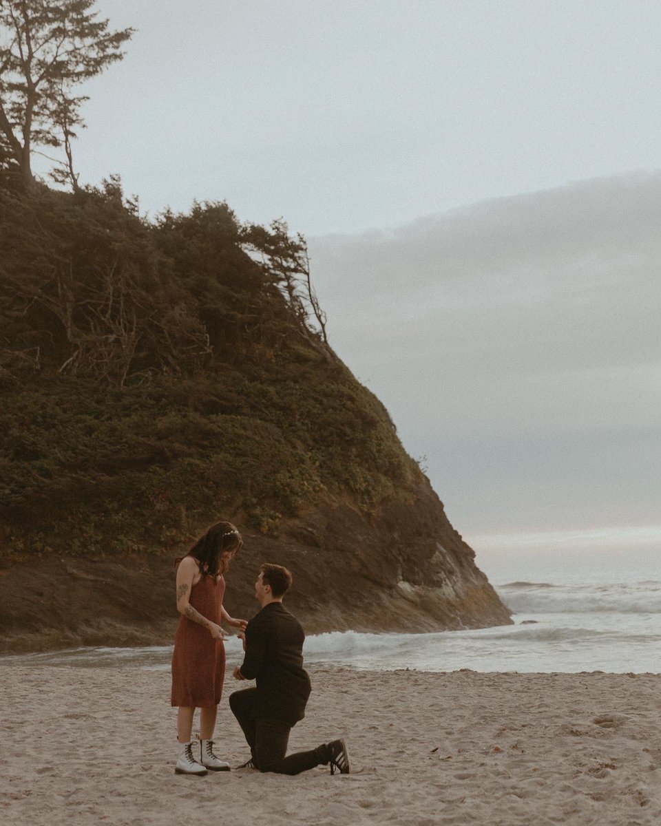 CJLowee's tweet photo. Yesterday was eventful💍 https://t.co/vz8KXBW60S
