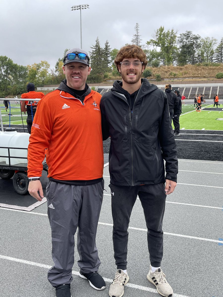 Hunter Abraham (@hunterabraham3) on Twitter photo Thank you for taking the time to visit and show me your great facilities! <a href="/Coach_Mistro/">Brian Mistro</a> <a href="/CoachSClancy/">Shane Clancy</a> Thank you for taking the time to visit and show me your great facilities! <a href="/Coach_Mistro/">Brian Mistro</a> <a href="/CoachSClancy/">Shane Clancy</a>