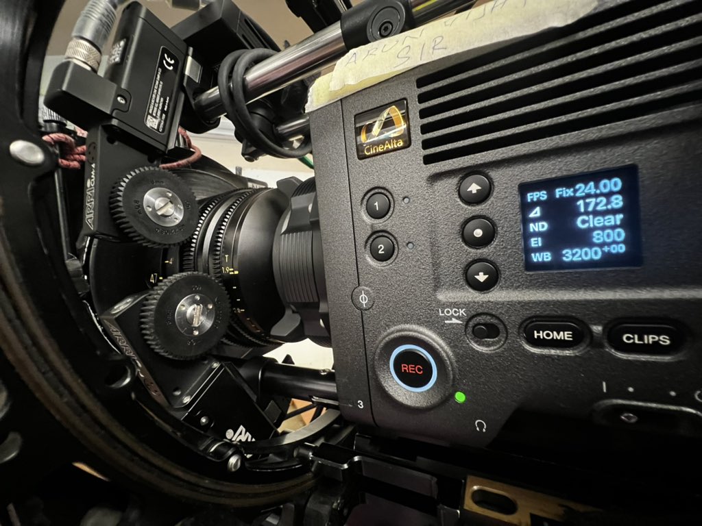 dopgavemic's tweet photo. Finally @SonyCine @SonyCineAltaEU #BlackWing7Lenses #Sony #Venice2 #SonyVenice2 #London #filming #filminginlondon #Kollywoodfilm https://t.co/FQ7QAaPHBG