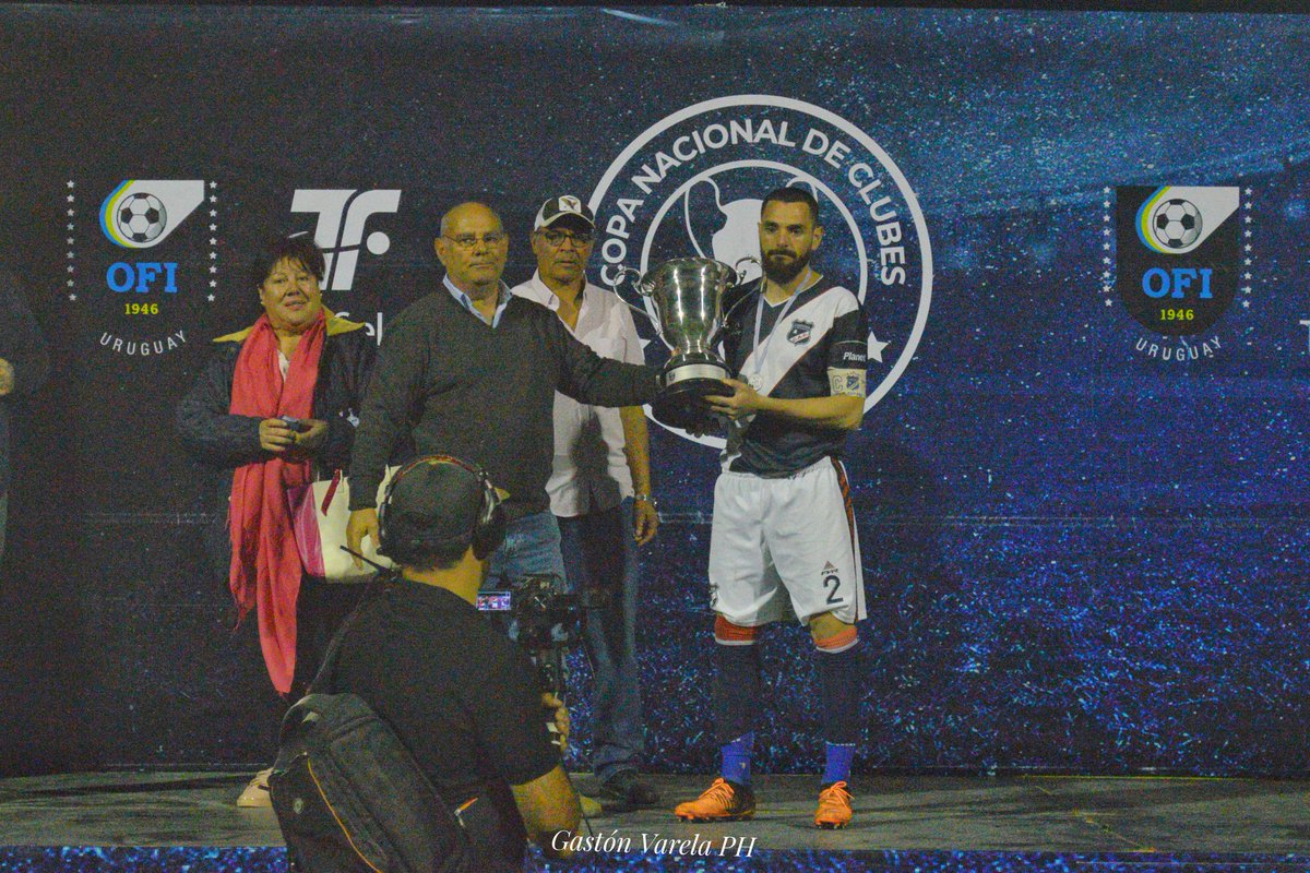 Agradecido a esta banda que nos llevó a jugar la final del interior que no es para todos, nos trajimos una copa de Ofi para la vitrina no era lo que fuimos a buscar pero bueno ahora a ir por esa liga mayor siempre pensando en positivo y en cosas que otros sueñan y nunca tendran‼️