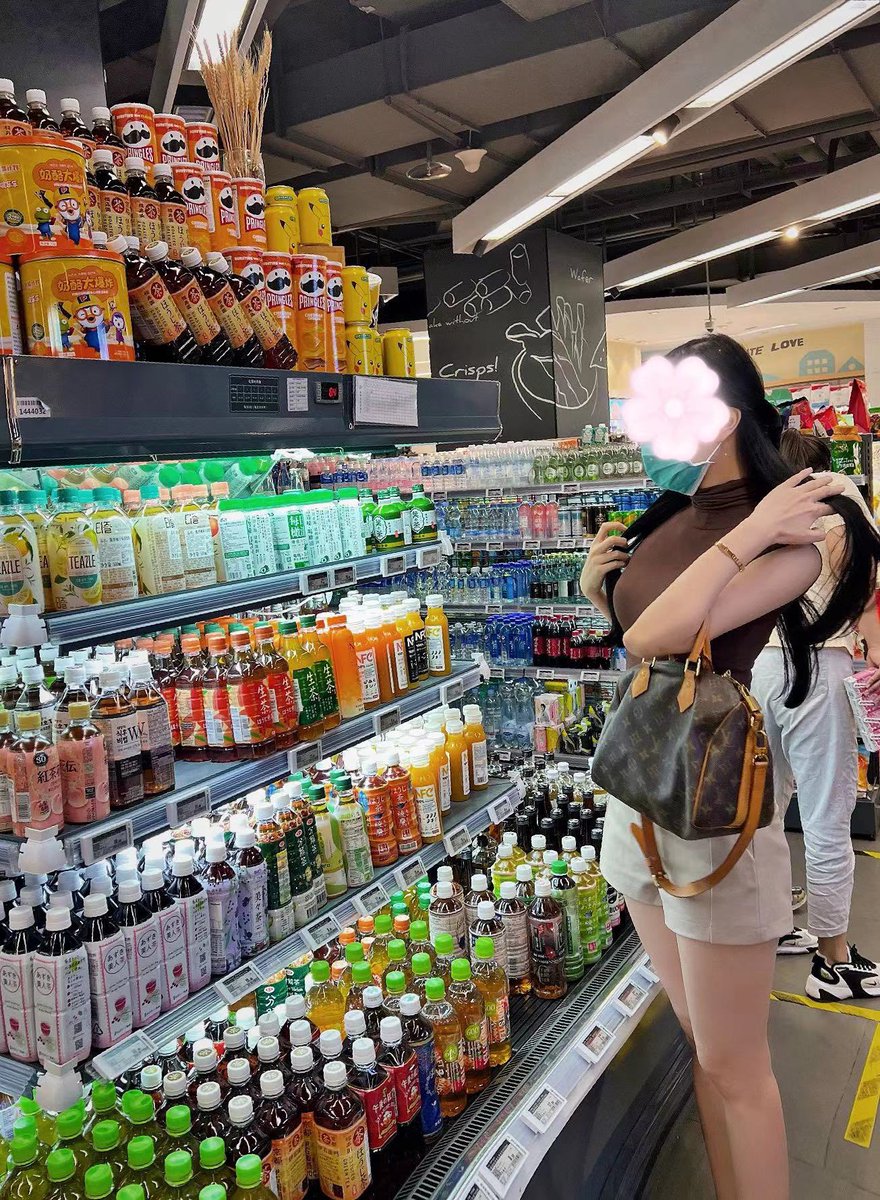 娇妻日记 (@jqrj2021) on Twitter photo 