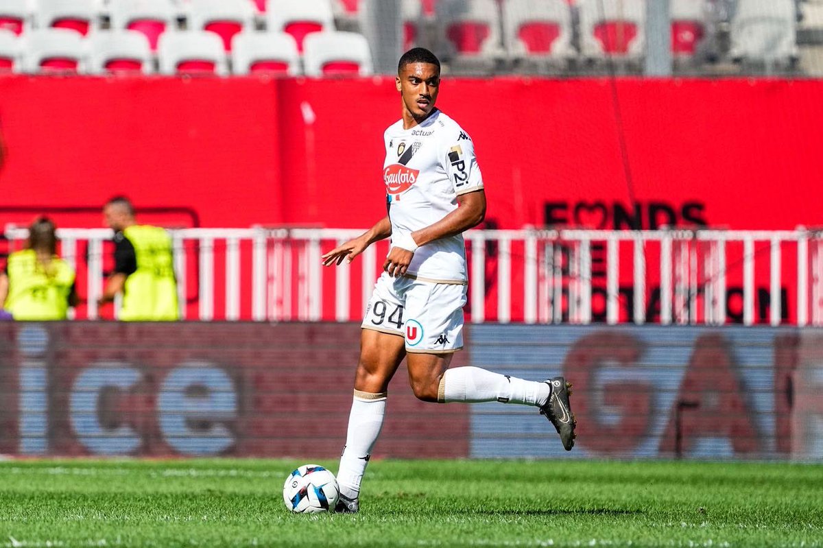 Yan Valery tweet media