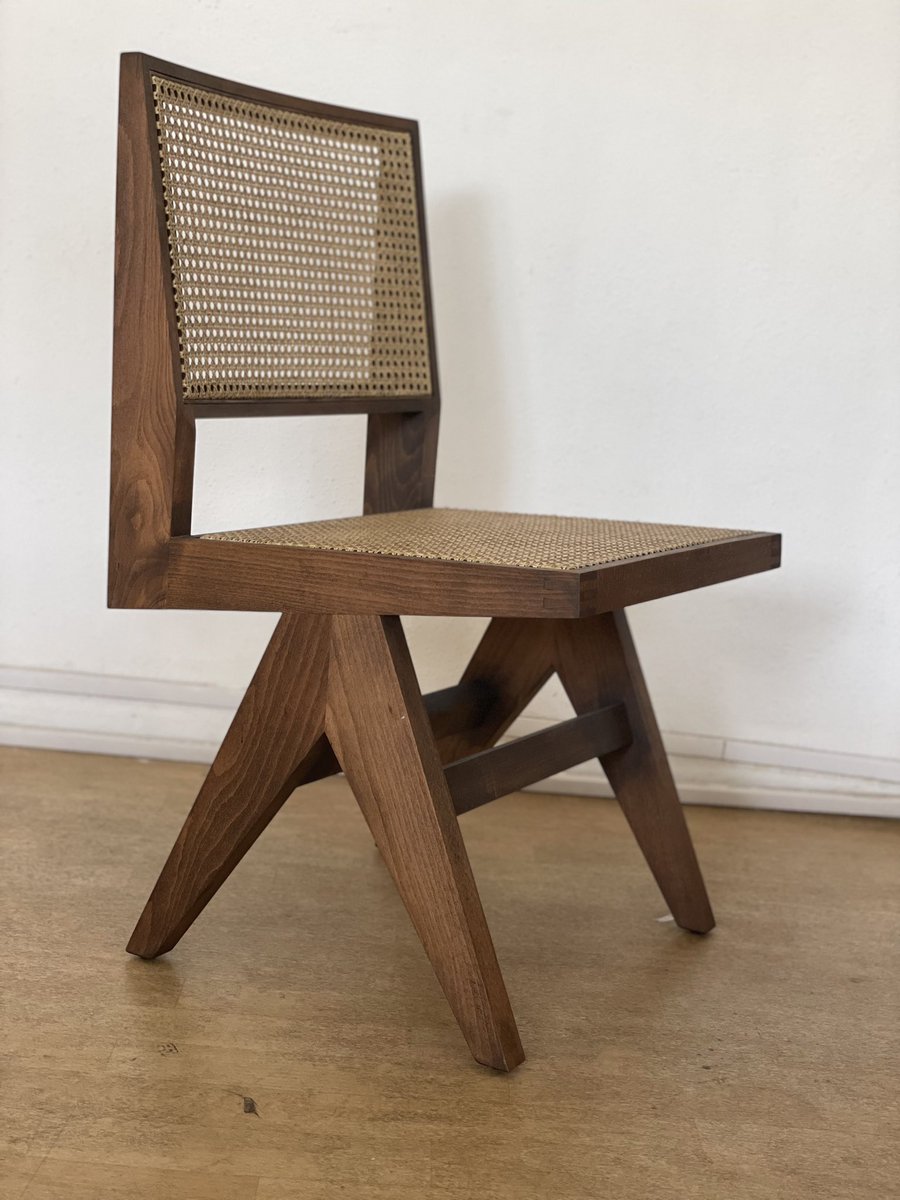 wickerist's tweet photo. Capitol Sandalye #rattan #pierrejeanneret #wickerist https://t.co/QgPg2jJUxm