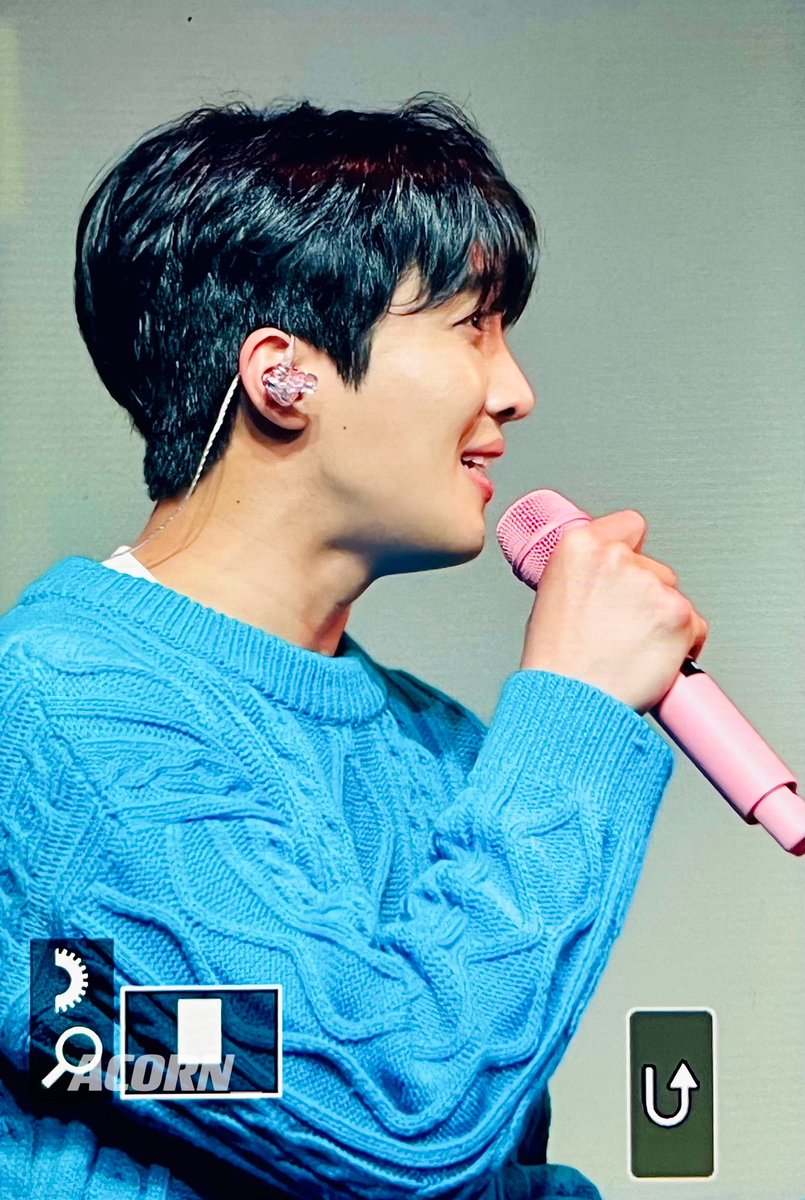 Acorn_YS_319's tweet photo. 20220918 가야한다면팬미팅 
- 다음은 없지만 만나면 이미 위에서 명한다-
🤜🏻🤛🏻다치지말고 잘 다녀오세요,윤성오빠 

#윤성 #황윤성 #Yunsung  #黄尹性 #로미오 #ROMEO  #고막남친윤성 https://t.co/AF3niTQfzI