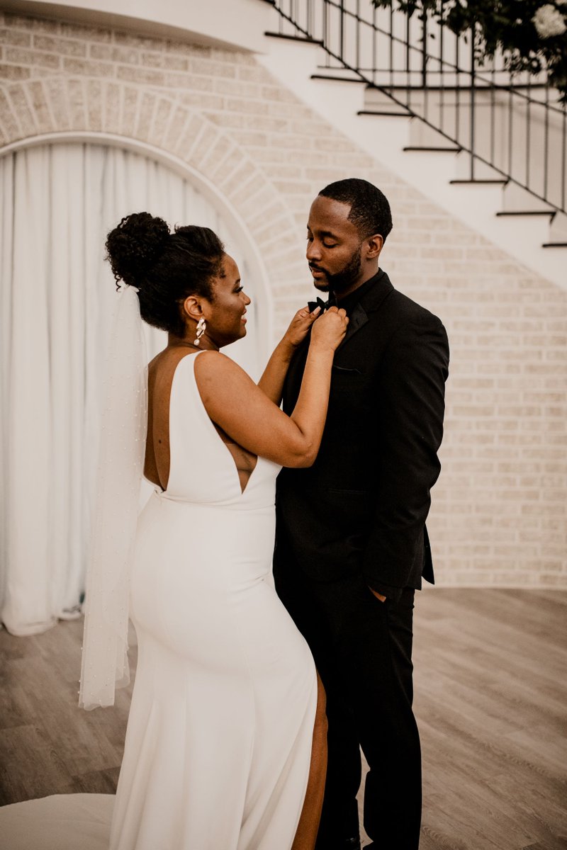 Jim's Formal Wear tweet media