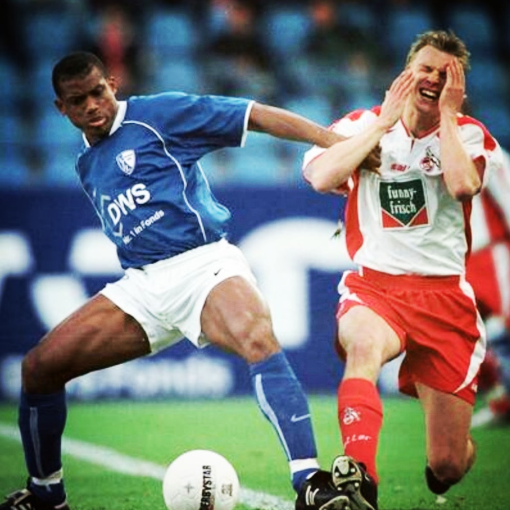 generation_dsf's tweet photo. Hart erkämpfter Punkt am #Sonntag in #Bochum. Kein Grund zu weinen. 🔴⚪🚫😢
#effzeh #fcköln #fckölle #köln #kölle #cologne #colonia #rutunwiess #fußball #bundesliga #sunday #oliseh #helbig #vflbochum #vflkoe #doppelbelastung #auswärtspunkt #bayernjäger https://t.co/KrxHB4sqPQ