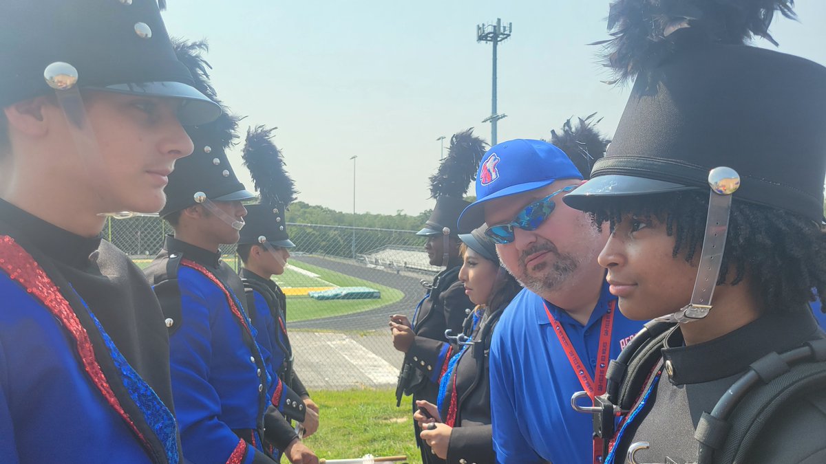 Gar-Field Drumline tweet media