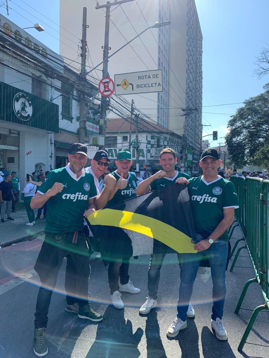 tbeijsterveldt's tweet photo. @NACnl #hupnac @Palmeiras #brazil #boysout #roadtrip met de mannen op naar RIO #RiodeJaneiro https://t.co/qdAMMVcjOM