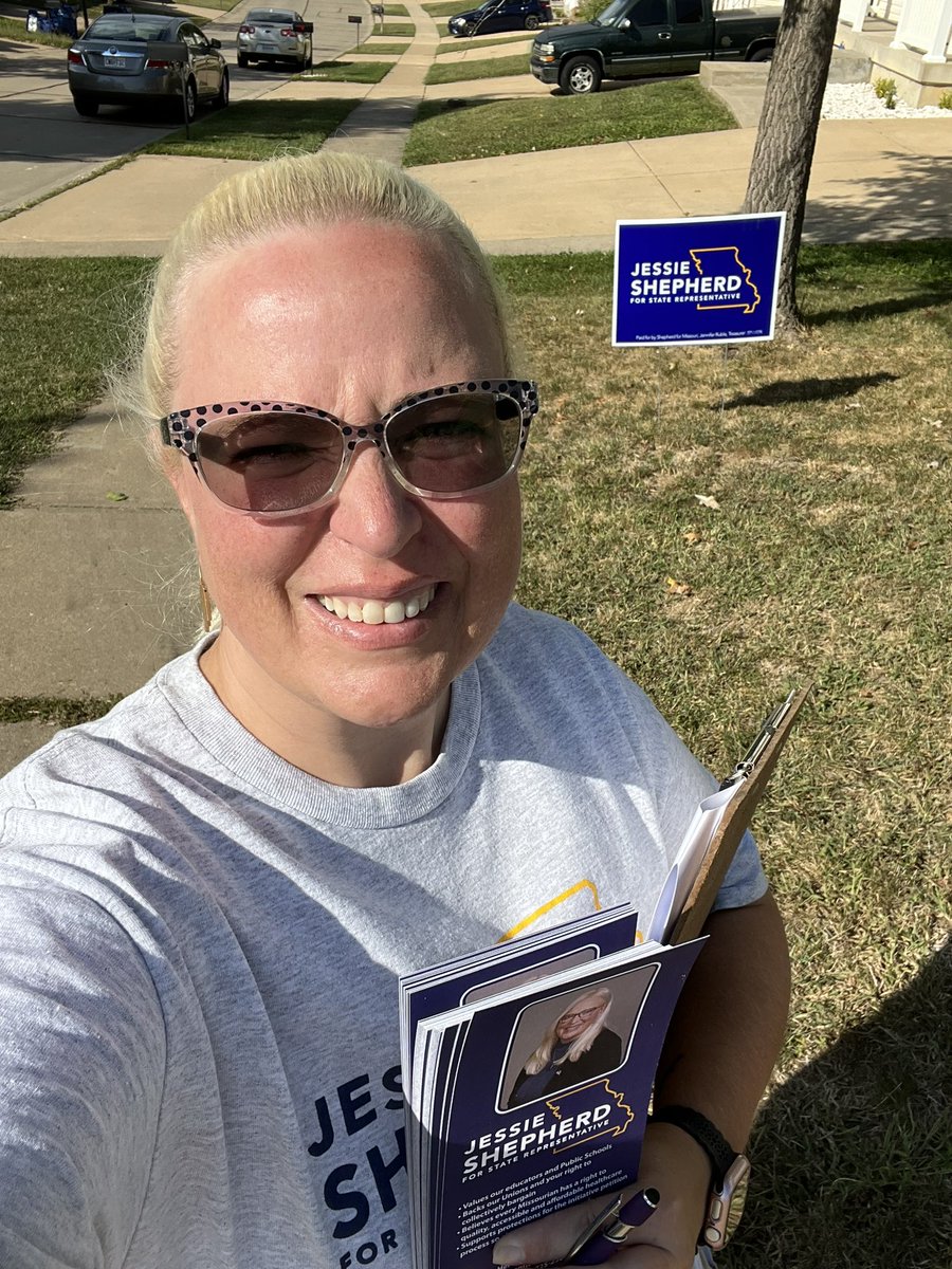 ShepherdForMO's tweet photo. It’s been an awesome, hot 🥵 Sunday walking in the Arnold Days parade! After a cold beverage and a change of clothes I’m back at it knocking doors in Herky!
#ShepherdForMO #MOLeg #DemocratsCare #MOHD114 #DemocratsDeliver https://t.co/GbCL0iWOch