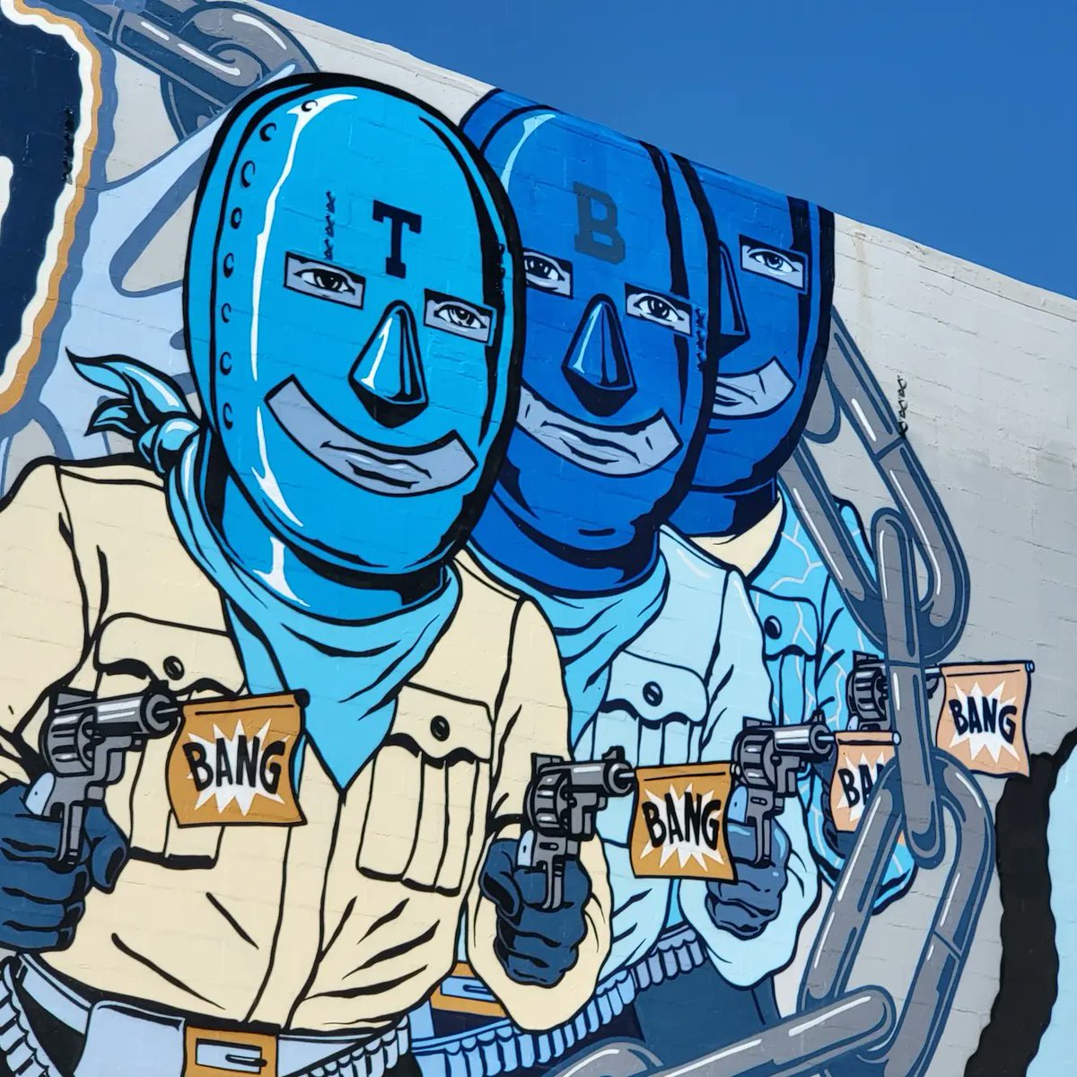Chris_Roell's tweet photo. We did a 30 mile  #SunDayFunDay #UrbanAdventureRide today where we rode to check out some Murals. #bikedc #washingtondc #muralsdc #dcmurals https://t.co/HMhtyCnDsl