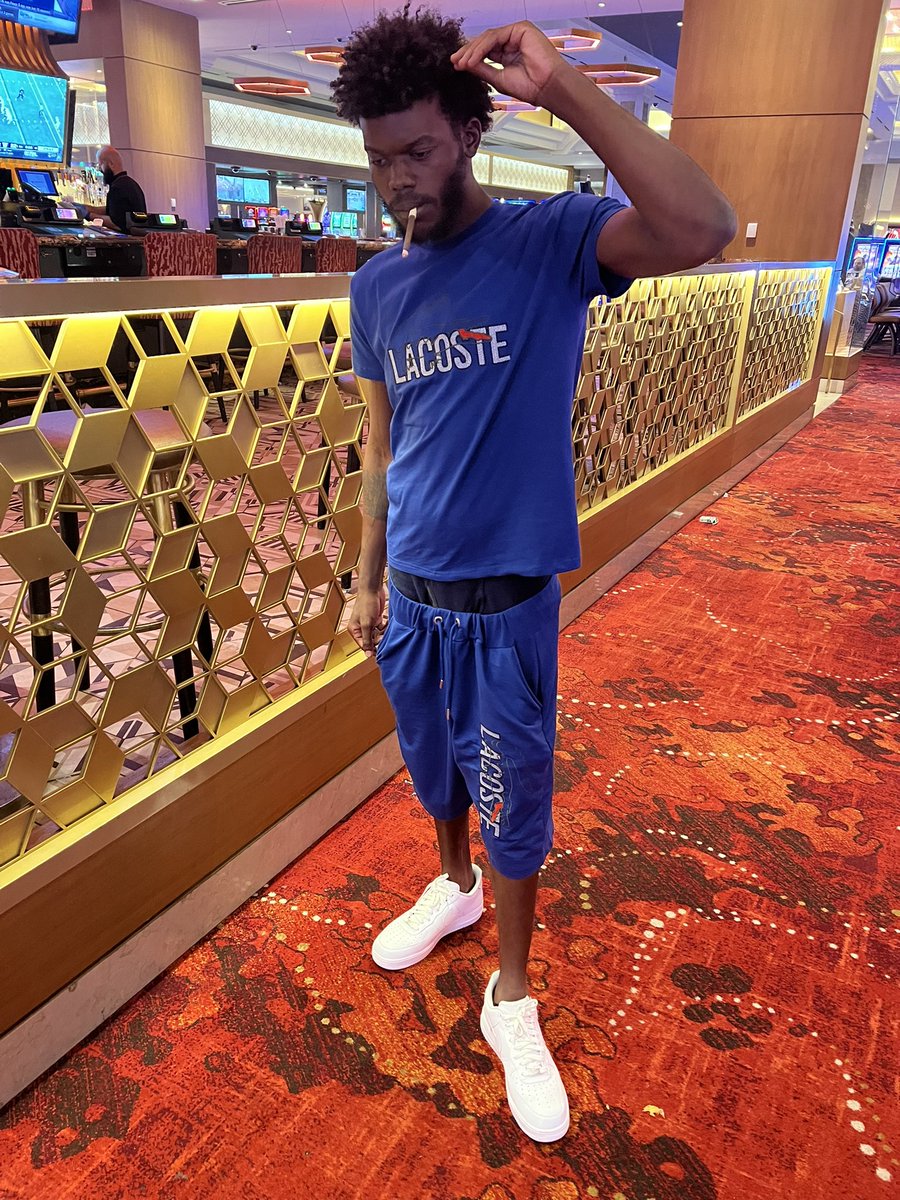 _LpbBoom's tweet photo. Say I Fell Off But I Fell Back So All Uu Fans Get Off My Dick🤧😈💯
#LLDaBros🦅🕊💙 https://t.co/G9oD5hdQJP