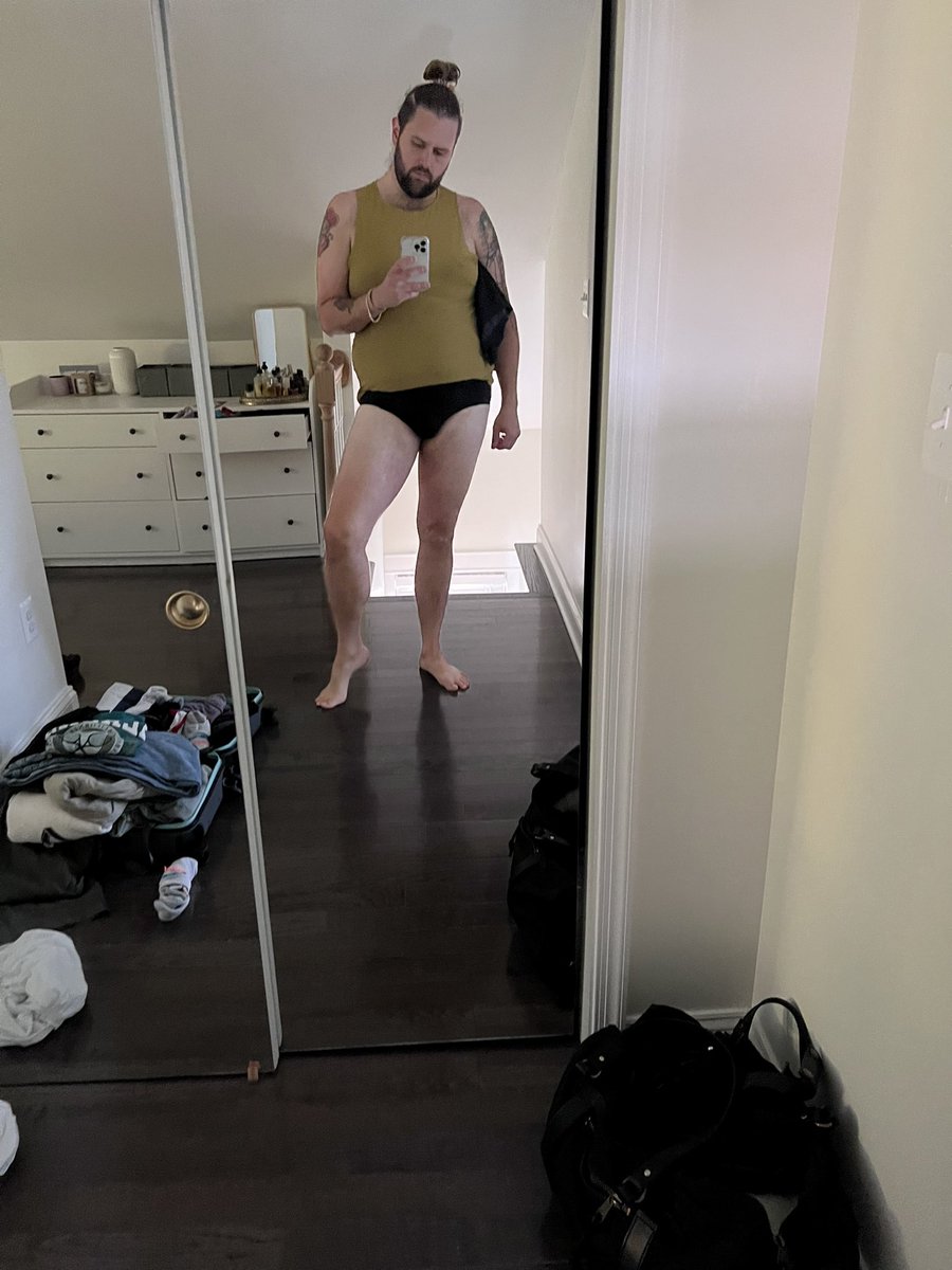 charnleymw's tweet photo. I did yoga today. https://t.co/djKaHBaUIk