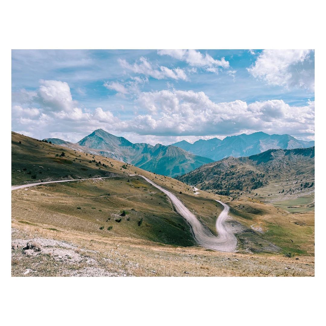 Fearless_Bikes's tweet photo. Johanna &amp; Johannes of the insta: bikepacking_jojos taking in the Torino-Nice Rally, on the way from Deutschland down to España.

#torinonicerally #fearlesswarlock https://t.co/nLvLq0hHfe