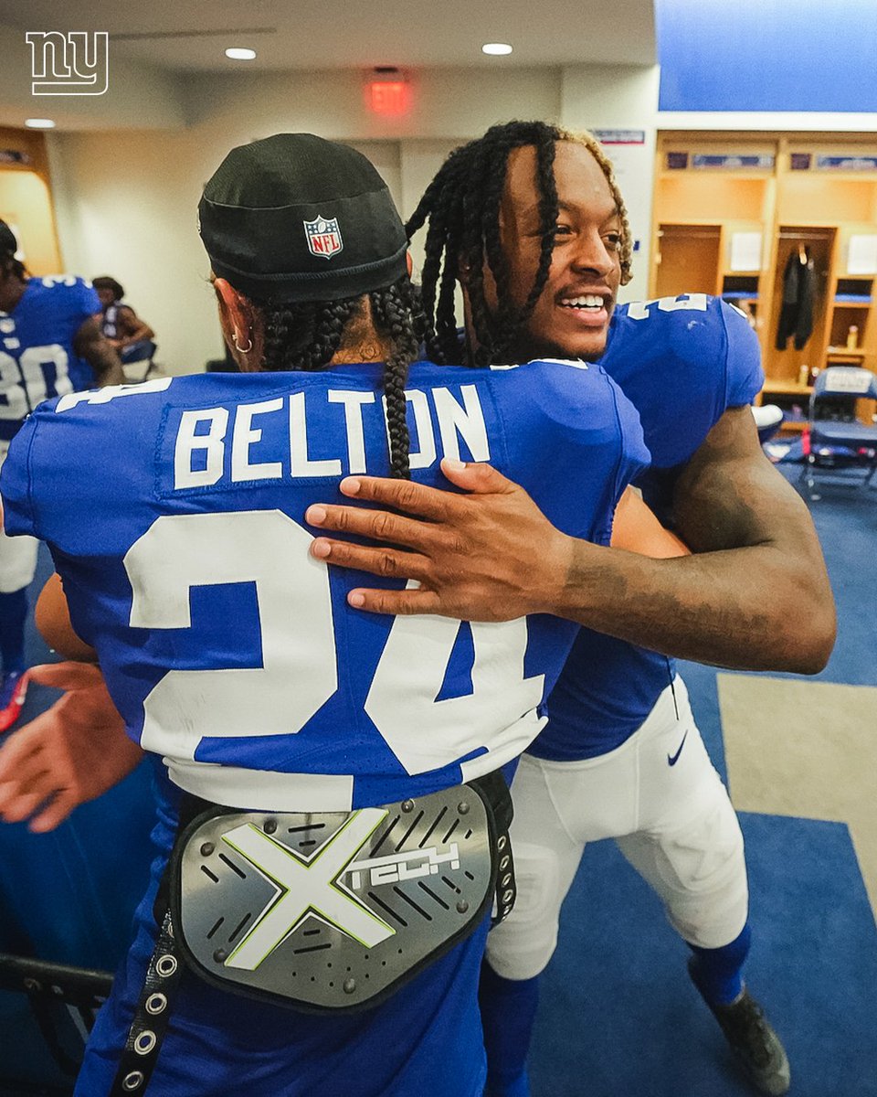 Giants's tweet photo. Home wins always feel good https://t.co/ccvfvWRbK4