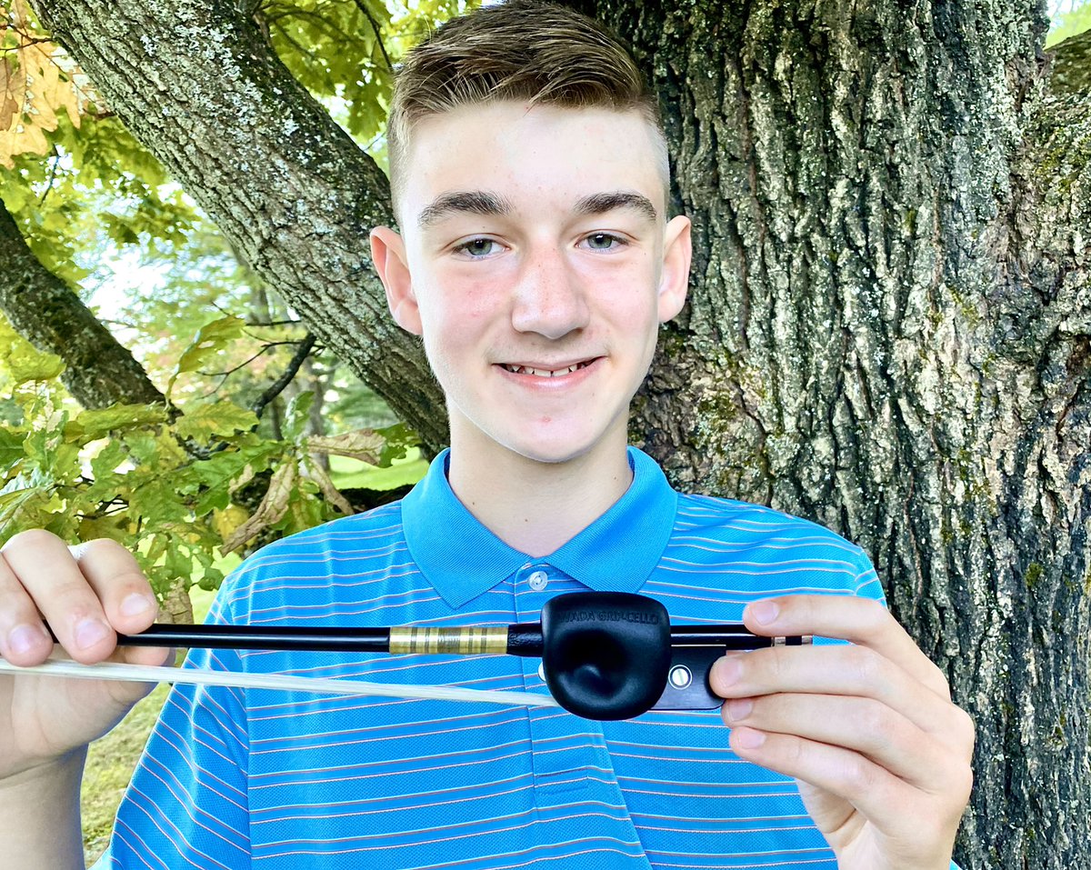 BowGrip's tweet image. Start your cello journey at your school orchestra today!
Wada Cello Bow Grip is avairable at Amazon and major music stores.

visit wadabowgrip.com
•
•

#cello #celloplayer #cellist #cellistlife #cellistsofinstagram #cellopractice #cellolove #cellolife #szukimethod