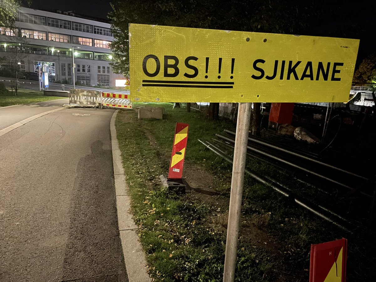 avestrum's tweet photo. Jammen bra  å bli advart! #sjikane #krenketitrafikken https://t.co/4OMlAG5CZy