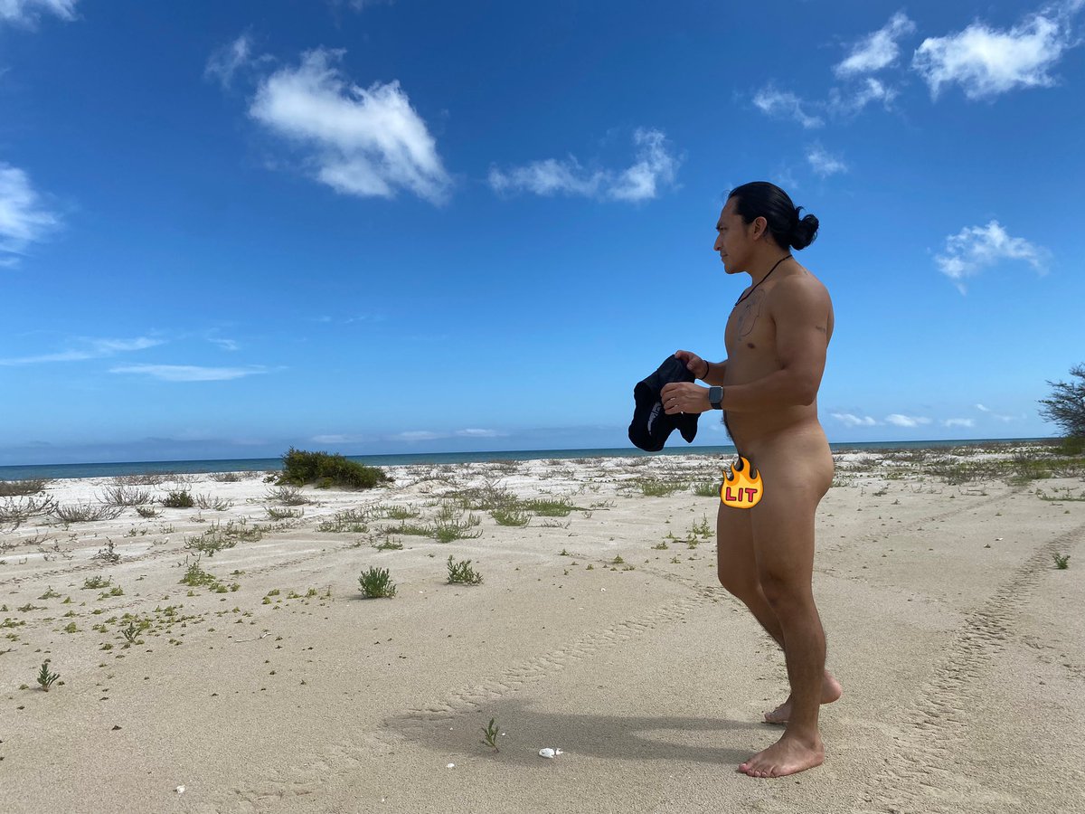 Un Tal Iván tweet media