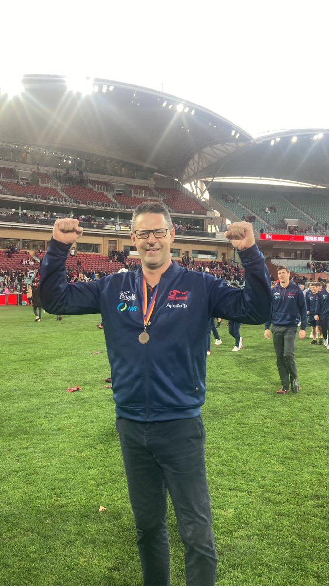 NorwoodFC's tweet photo. Waking up a Premiership Coach, what a man Twig is! 🏆🔴🔵 #RedandBluein22 https://t.co/ne432C6OGN