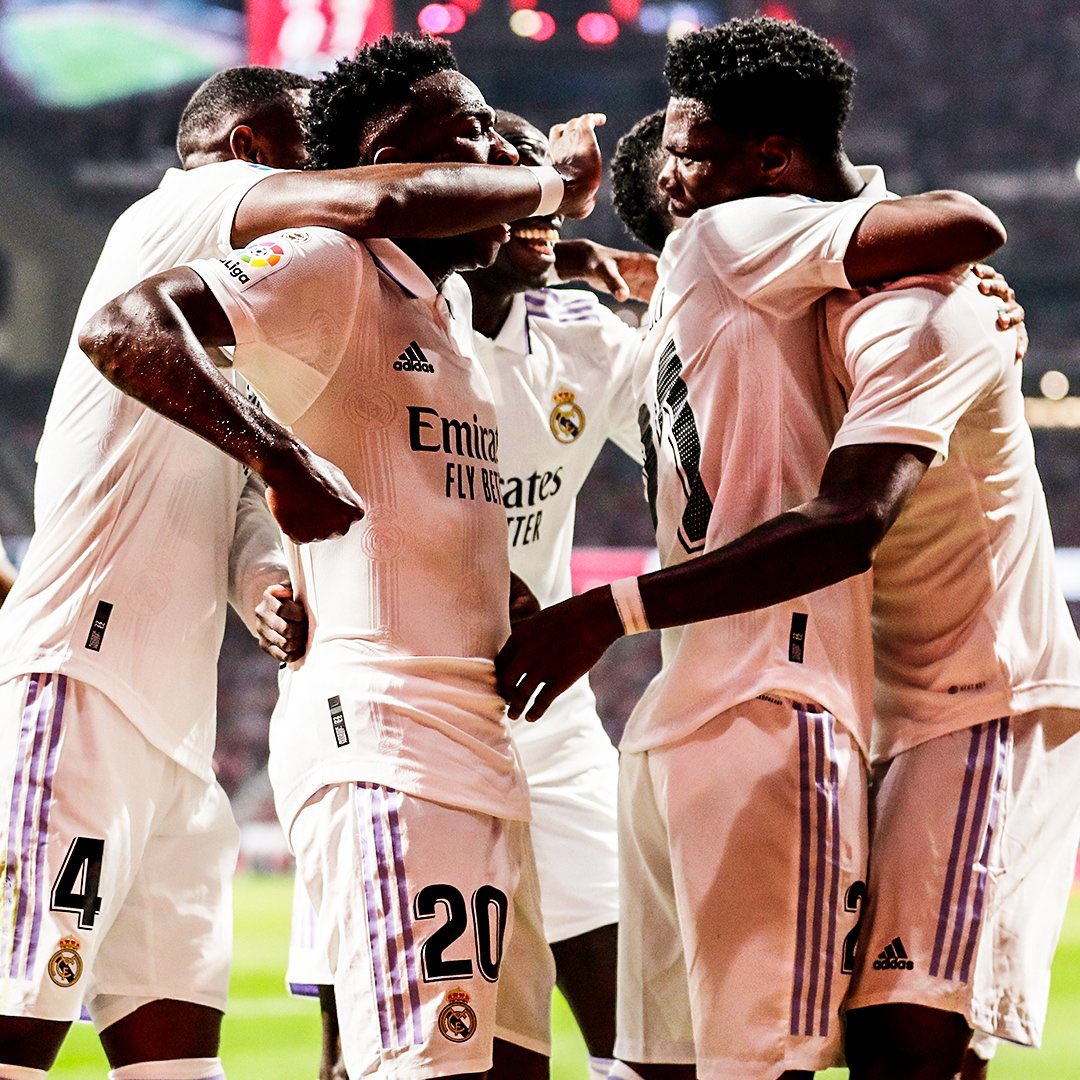 Todo al blanco siempre! 

#HalaMadrid