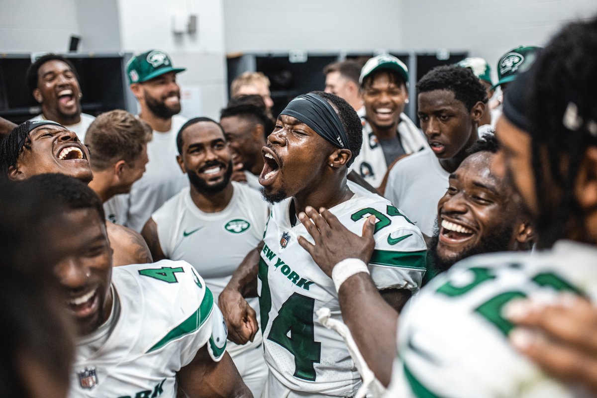 Love this game. Love this team. 💚
