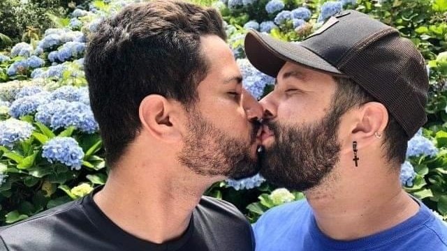 AmorSemAspas's tweet photo. ♥️ Wesley &amp; Caio Henrique ♥️

🏳️‍🌈 Quer conhecer essa e outras histórias de amor? Então segue a gente lá no Instagram: @AmorSemAspas.

#LGBTQIA #LoveWins #AmorSemAspas https://t.co/qOF79f42gY