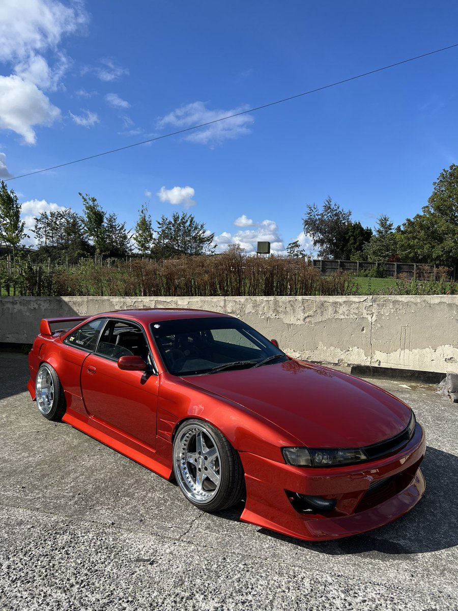 JdnRobinson's tweet photo. This car has made me sit in my room for an hour in silence after driving it for a few hours 🫠 https://t.co/kvhujktiKL