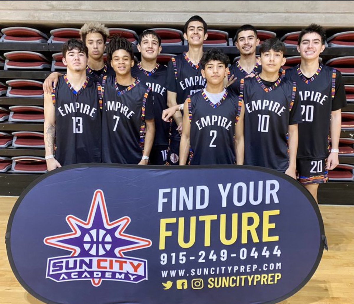 College showcase Saturday at Sul Ross St.  Getting better Aztecs. Keep grinding. AWTWD!!  <a href="/Coach1Martinez/">Frank Martinez</a> <a href="/EDAztecs_HS/">Patricia Pedroza</a> <a href="/MLuera22_EDHS/">Mike Luera</a> <a href="/CoachCal_AD/">JJ Calderon</a> <a href="/Raragon_AsstAD/">Romelia Aragon</a> #OneEmpire