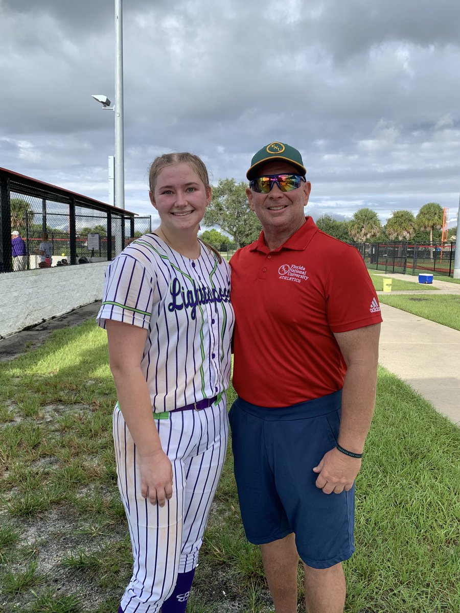 FNUSOFTBALL's tweet photo. Had a great time coaching at the AFA College Showcase Camp. The players were motivated &amp; showing their best as they pursue their dreams to play at the college level. Woke up the next day for an 8:00 a.m. game to watch Brylea spin her magic in the pitching circle.#FNUSOFTBALL🥎🔥 https://t.co/UOeN80YxYL